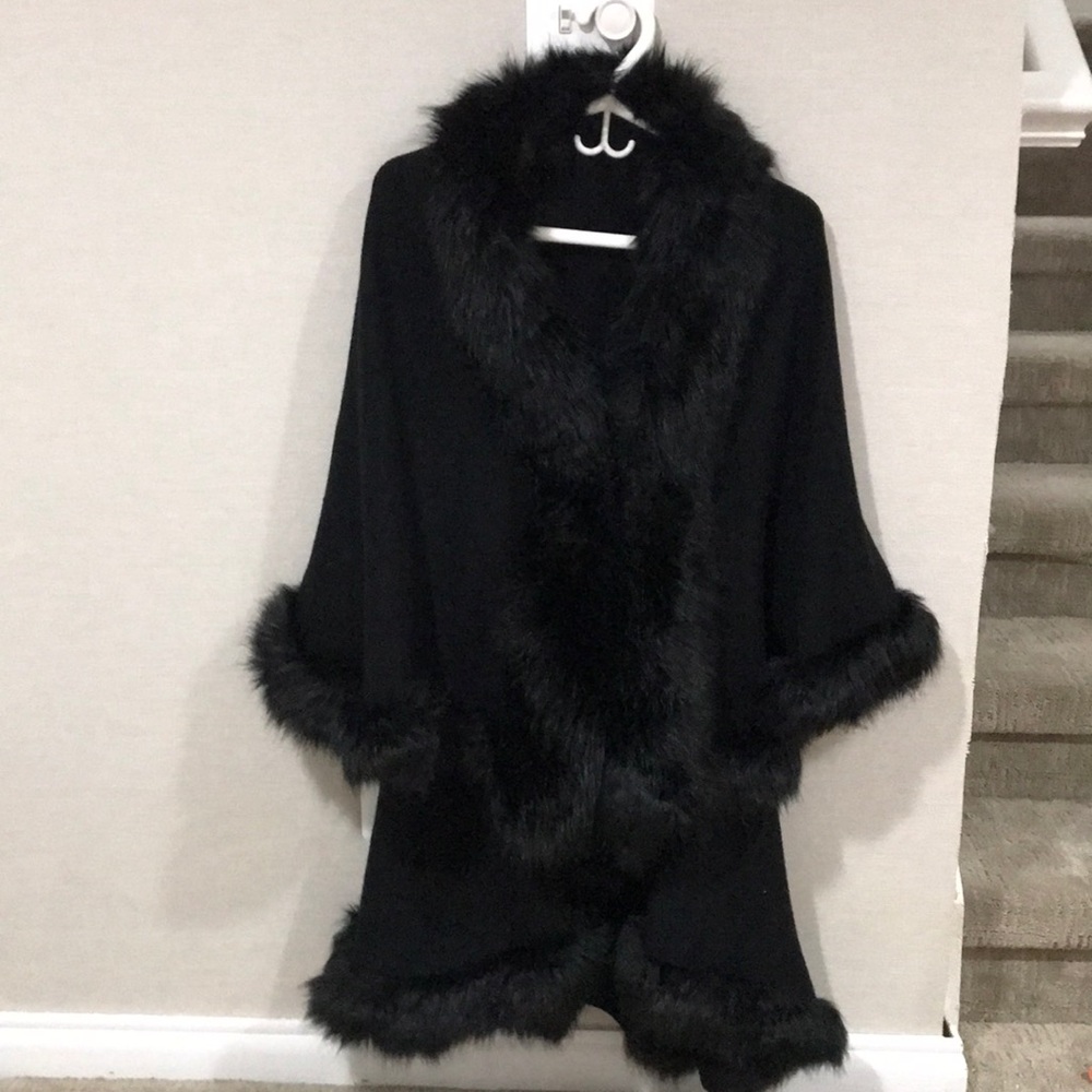 Black jacket cape shawl faux fur